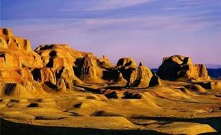 江苏出发新疆32天大环线：乌鲁木齐-赛里木湖-巴音郭楞-丝绸之路32天新疆西北大环线-推荐