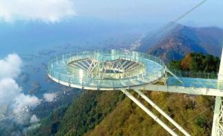 湖北周边2日自驾游：洋楼洞-玄素洞-天空之城2日长沙自驾游-推荐