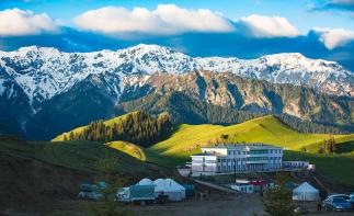 乌鲁木齐集合北疆12日落地自驾游：神秘喀纳斯-赛里木湖-吐鲁番12日北疆环线落地自驾-推荐