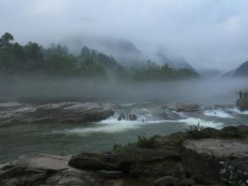 兰州出发4日陇南自驾游：花桥村-阳坝采茶-红豆谷-青木川-剑门关4日自驾