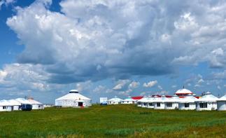 山东出发内蒙呼伦贝尔10日自驾游：满洲里-五大连池-呼伦湖10日四大草原穿越之旅-推荐