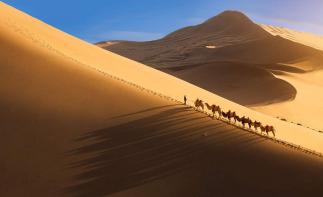 成都出发甘肃10日自驾游：敦煌鸣沙山-青海湖-翡翠湖-张掖丹霞山10日西北自驾游-推荐