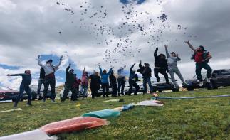 成都出发11日西藏川藏线自驾游：海螺沟-稻城亚丁-米堆冰川-羊湖11日川藏南线G318自驾游-推荐