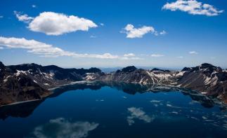 山东出发朝鲜10日自驾游：长白山-镜泊湖-鸭绿江-出境朝鲜10日探索神秘东北自驾游-推荐