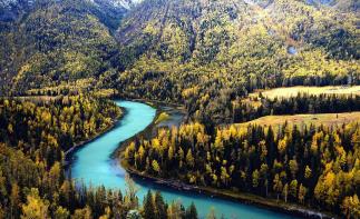 山东出发新疆26日自驾游：塔克拉玛干沙漠-葡萄沟-吐鲁番-天山天池梦幻全景新疆26日游-推荐