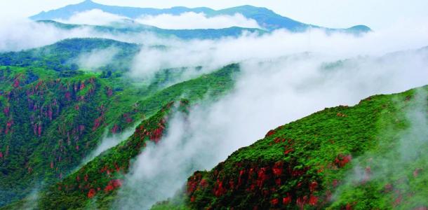 山东出发河南新密2日游：中秋自驾伏羲山大峡谷-红石林漫步山水秘境2日游自驾游