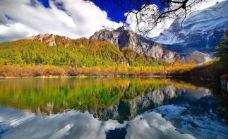 北京出发四川16日自驾游：稻城亚丁-五明佛学院-乐山大佛16日自驾游-推荐