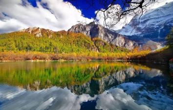 北京出发四川16日自驾游：稻城亚丁-五明佛学院-乐山大佛16日自驾游-游推荐