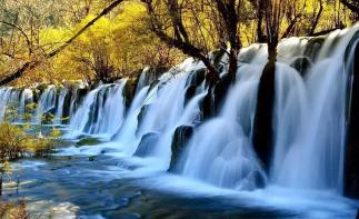 重庆出发四川3日自驾游：文县白龙江-九寨沟秋色大赏3日纯玩自驾之旅-推荐