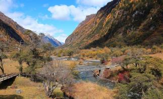 北京出发四川8日落地自驾游：四姑娘山-毕棚沟-米亚罗看红叶8日自驾游-推荐