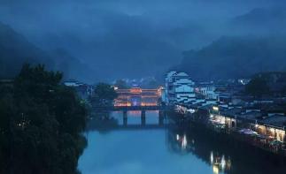 山东出发江西6自驾游日：景德镇-龙虎山-滕王阁-西海千岛湖6日经典自驾游-推荐