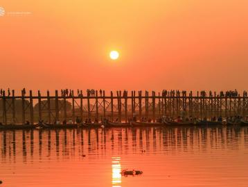磨憨集合缅甸19日自驾：茵莱湖-曼德勒-蒲甘-仰光-素可泰-琅勃拉邦19日自驾游
