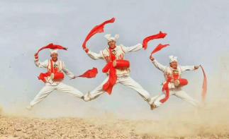 北京出发晋陕5日自驾游：壶口瀑布-雨贫大峡谷-波浪鼓-黄河四大拐湾5日休闲自驾-推荐