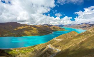 成都出发西藏15日自驾：措普沟-米堆冰川-巴松措-然乌湖-翡翠湖-布宫-大昭寺-纳木措-翡翠湖-塔尔-推荐