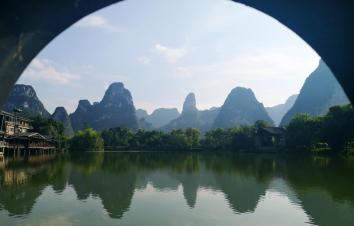 湖北出发广西6日自驾游：德天瀑布-明仕田园-靖西鹅泉-中越边境6日自驾游-游推荐