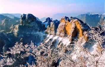 河南集合自驾5日自驾南太行：中国死海-打铁花-大槐树-平遥古城-地坑院-八路军太行纪念馆-挂壁公路5-游推荐