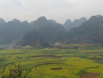 成都出发贵州5日自驾：晴隆24拐-兴义万峰林-龙宫5日贵州自驾游