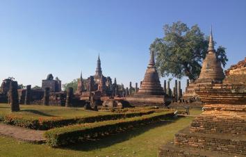 磨憨集合老挝泰国12日自驾游：小城故事清迈-金三角-素可泰-万象-万荣-琅勃拉邦环线自驾游-游推荐