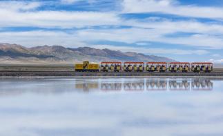 兰州集合甘肃青海7日落地自驾游：七彩丹霞-莫高窟-青海湖-河西走廊7日自驾大西北-推荐