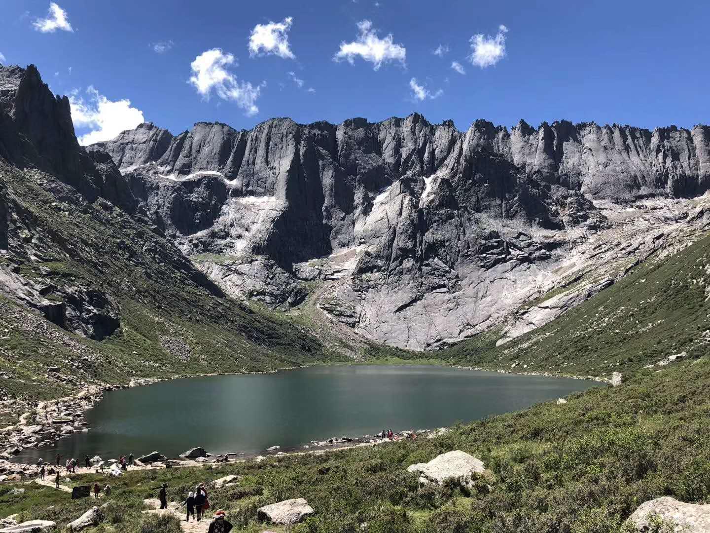 成都出发川西阿坝3日自驾：莲宝叶则-各莫寺-神座村3日自驾游