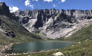 成都出发川西阿坝3日自驾：莲宝叶则-各莫寺-神座村3日自驾游-推荐