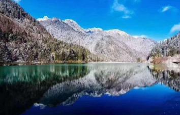 成都出发川西5日自驾：九寨沟-黄龙-川主寺-达古冰山5日自驾游-游推荐