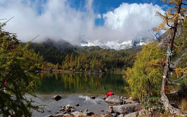 成都5日自驾游：四姑娘山-莫斯卡-党岭-新都桥-木雅圣地5日拼车自驾游