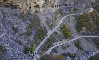 青岛出发5日太行山挂壁公路自驾游：太行大峡谷-郭亮洞-王莽岭-天界山-八泉峡穿越之旅-推荐