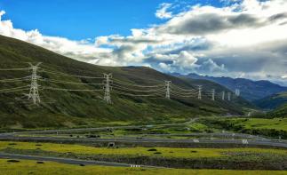 北京出发四川云南17日自驾游：香格里拉-稻城亚丁-泸沽湖17日自驾游-推荐
