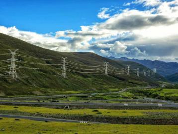 北京出发四川云南17日自驾游：香格里拉-稻城亚丁-泸沽湖17日自驾游