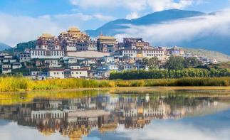 山东出发云南滇西8日落地自驾游：香格里拉-怒江-丙中洛-独龙江-怒江仙境8日自驾游-推荐