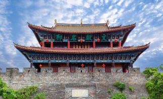 大理集结云南西北部8日自驾：大理古城-老姆登教堂-六库-怒江峡谷-独龙江-澡塘会-丙中洛8日自驾游-推荐