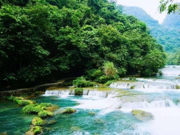 北京出发贵州15日自驾游：百里杜鹃-黄果树瀑布-大小七孔-桃花源-肇兴侗寨15日自驾游