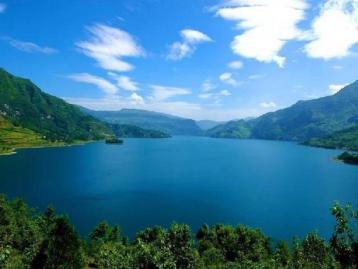 五一出发凉山州4日自驾：灵山寺-文昌故里-雷波马湖4日自驾游