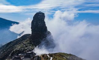 五一出发重庆贵州5日自驾：酉阳桃花源-濯水古镇-阿蓬江游船-梵净山5日自驾游-推荐