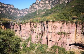 全国出发西安集合穿越挂壁公路：挂壁公路-地坑院-少林寺-皇城相府-司徒小镇打铁花7日自驾游-游推荐