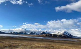 北京出发川藏南北两线26日自驾游：珠峰-那木措-孜珠寺-羊湖-林芝26日自驾游-推荐