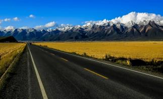 成都出发甘青小环线7日游：青海湖-门源油菜花-祁连山-卓尔山-塔尔寺-若尔盖草原7日自驾-推荐