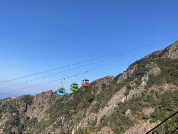 珠海出发清远3日自驾游：船游湟川三峡·登岭南第一险峰金子山·赏金色稻浪·瑶族风情