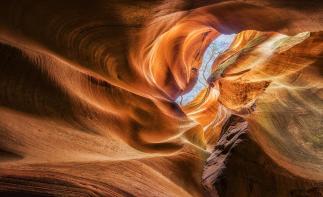 山东出发自驾陕北5日游：壶口瀑布，雨岔大峡谷，乾坤湾，平遥古城5日自驾游-推荐