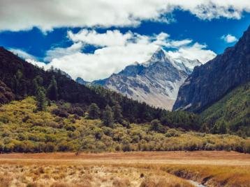 成都出发西藏19日自驾：G318川藏南-G214滇藏-G109青藏-G317川藏北-多元文化19日自