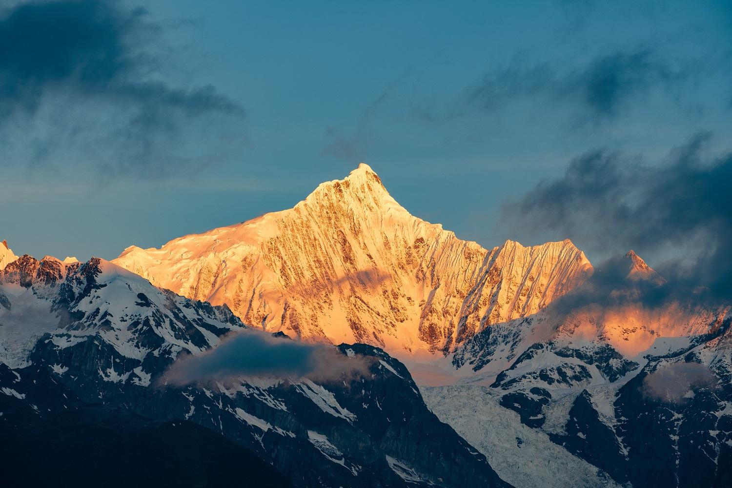 全国出发环驾西域31日自驾：丙察察-川藏线-阿里南线-新藏线-南疆-独库公路全段穿越31日自驾游