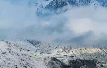 成都出发冬游西藏10日自驾游：川藏318+新都桥+理塘+原始冰川+布达拉宫+羊湖10日自驾游-游推荐