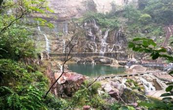 北京出发南太行挂壁4日自驾游：八里沟-回龙挂壁-天界山-郭亮-齐王寨-太行第一路-凤凰古寨-上腊江4-游推荐