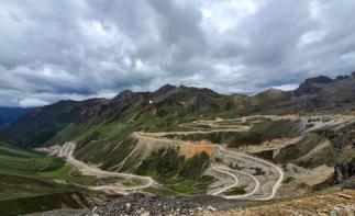 昆明集合18日西藏自驾游：丙察察-拉萨-羊湖纳木措-317川藏北线18日大环线自驾游-推荐