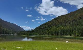 成都出发川西秘境3日自驾游：康定新都桥、鱼子西、月亮湖3日自驾游-推荐