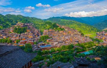 全国出发贵州6日自驾：荔波大小七孔丨西江千户苗寨丨梵净山丨镇远古城6日自驾游-游推荐