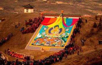 兰州集合秘境甘南|川西7日自驾游：甘南正月祈愿大法会，川西冰川落地自驾游7天6晚-游推荐