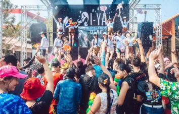 泼水节泰国清迈清莱拜县10日自驾游：磨憨集合-老挝-泰国清迈-清莱-拜县-金三角10日游-游推荐