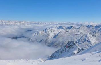 成都出发经典川西8日环线定制游：4-6人成团，成都-新都桥-稻城亚丁-磨石公园-丹巴藏寨-达古冰川8-游推荐